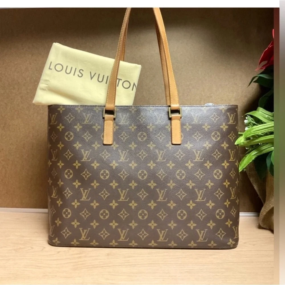 Louis Vuitton ✅Classic Brown Monogram Tote